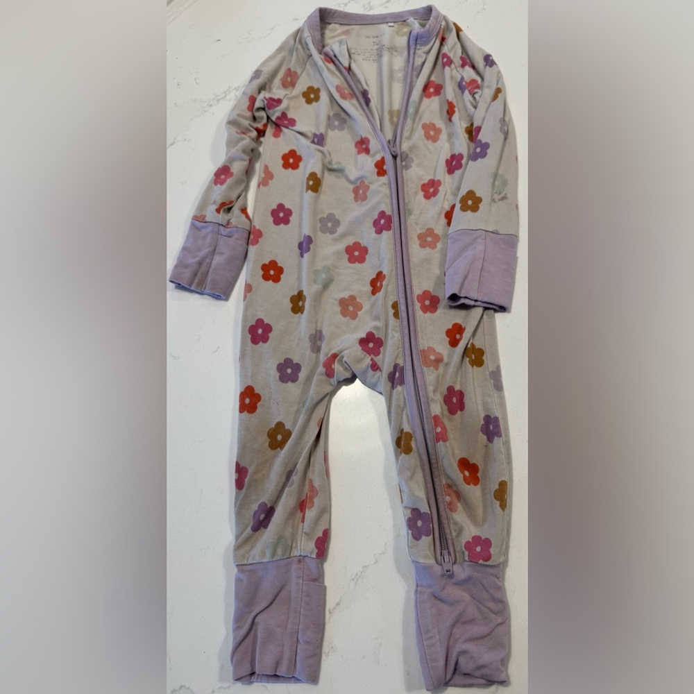 GUC In My Jammers bamboo zippy - size 6-9months